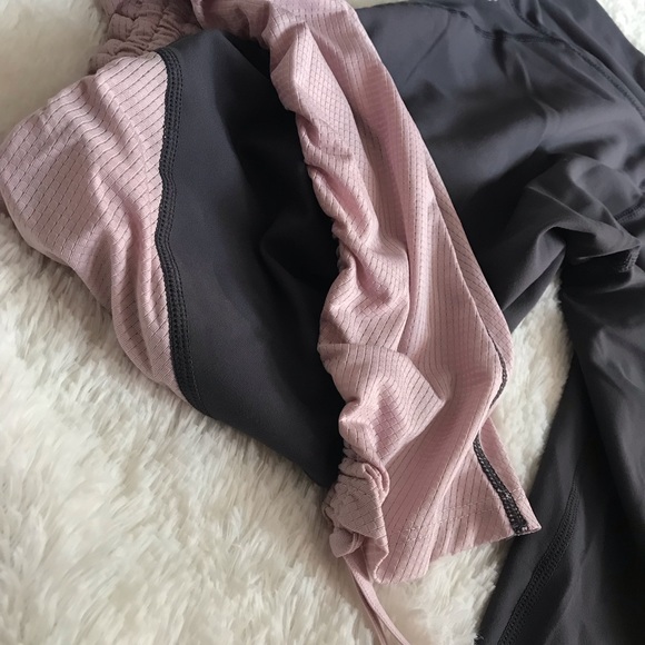 NWT Fabletics Set - Picture 4 of 6